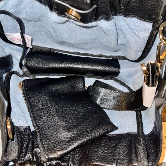 Trina Turk Bucket Crossbody Tote Bag Black Drawstring Closure New With Tags - Picture 4 of 7